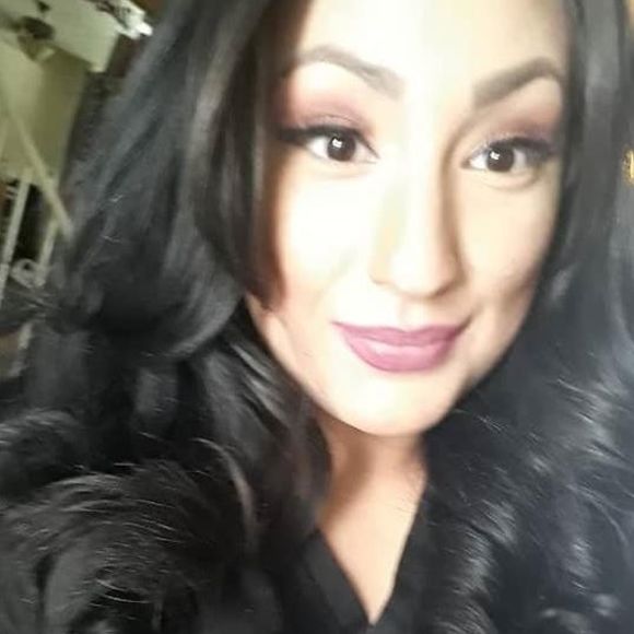 Meet your Posher, Jannell - Picture 1 of 1